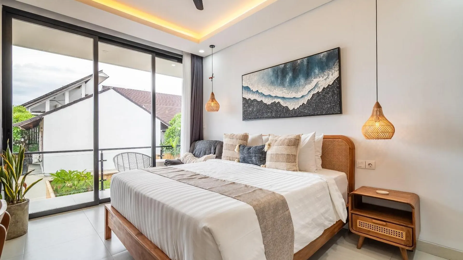 Shanti Villa - 3Br Luxury Private Pool Villa In Seminyak 0*, Seminyak (Bali) Indonesia