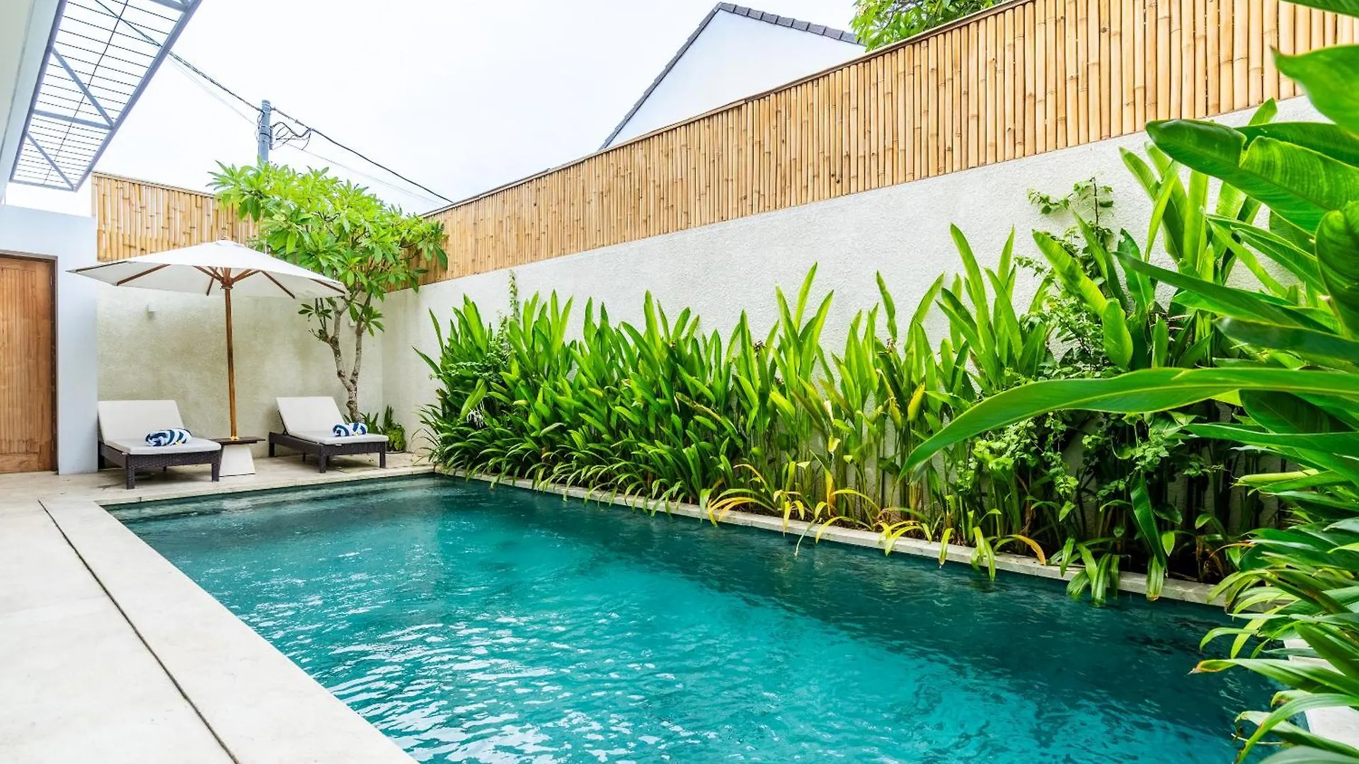 Shanti Villa - 3Br Luxury Private Pool Villa In Seminyak Seminyak (Bali)