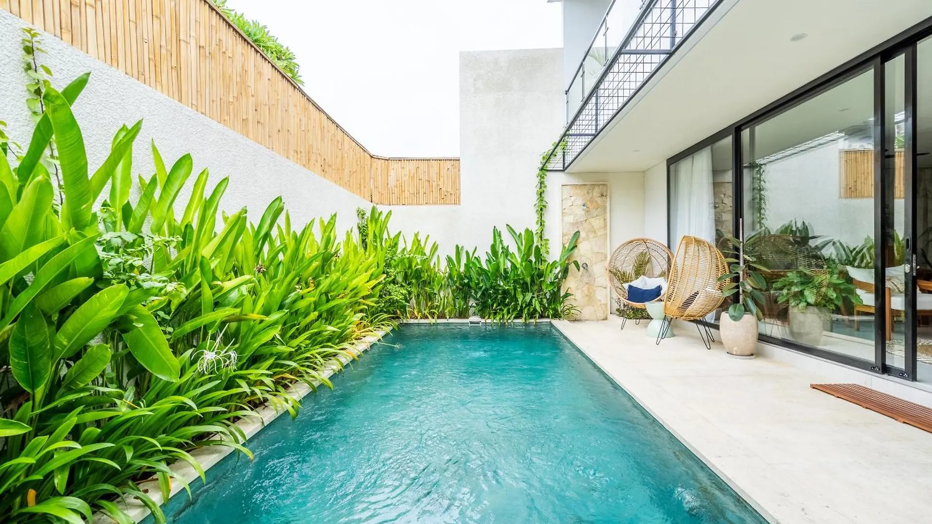Shanti Villa - 3Br Luxury Private Pool Villa In Seminyak Indonesia