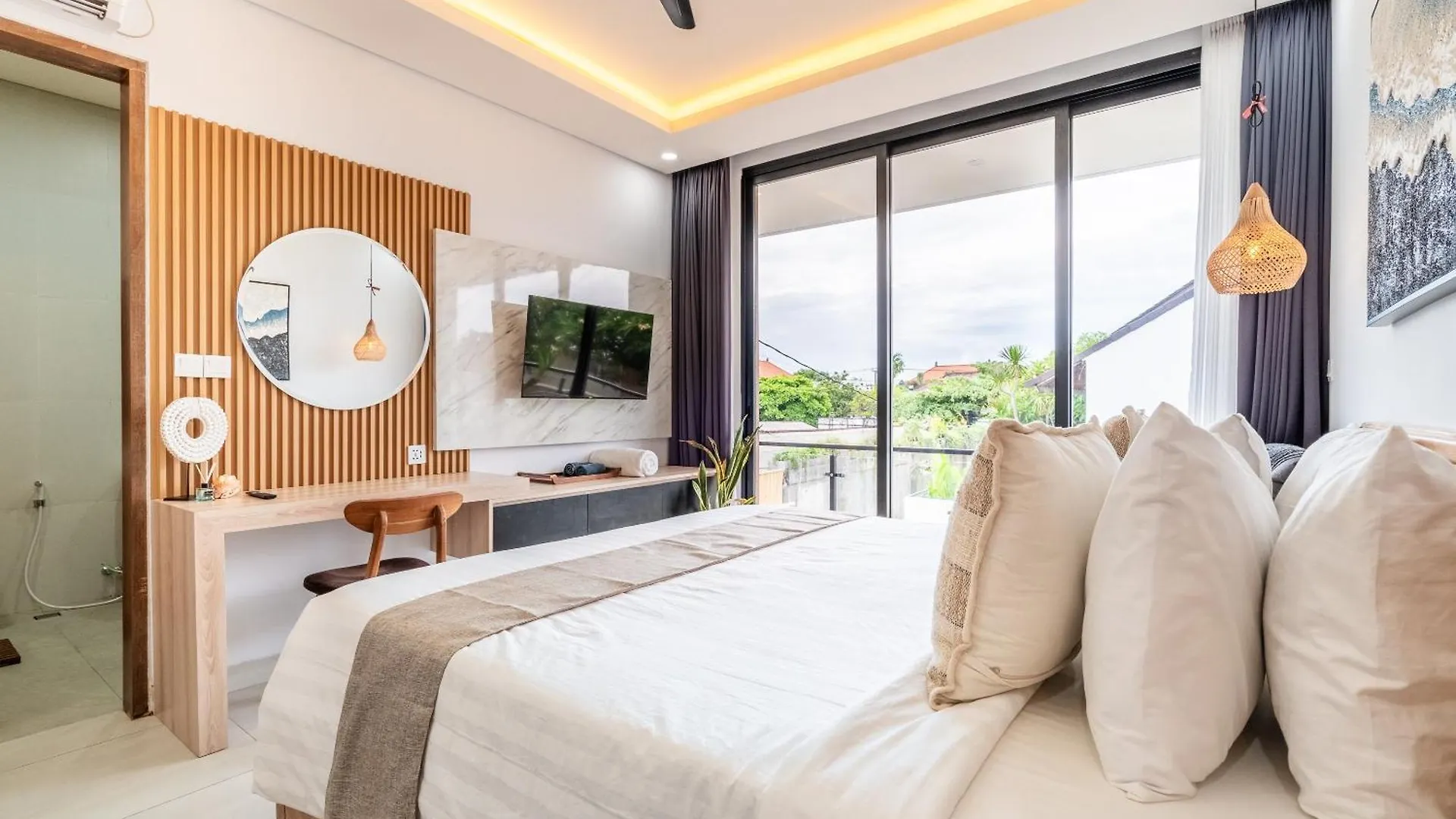 Shanti Villa - 3Br Luxury Private Pool Villa In Seminyak Indonesia